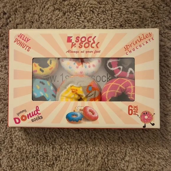 1Sock2Sock Women's 6 pack donut box cotton blend crew socks NIB - Picture 4 of 4